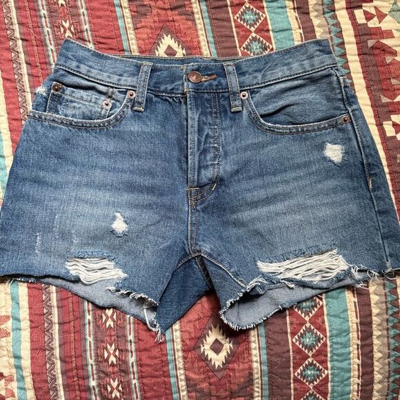 We The Free Jean shorts size 24 - Picture 3 of 5